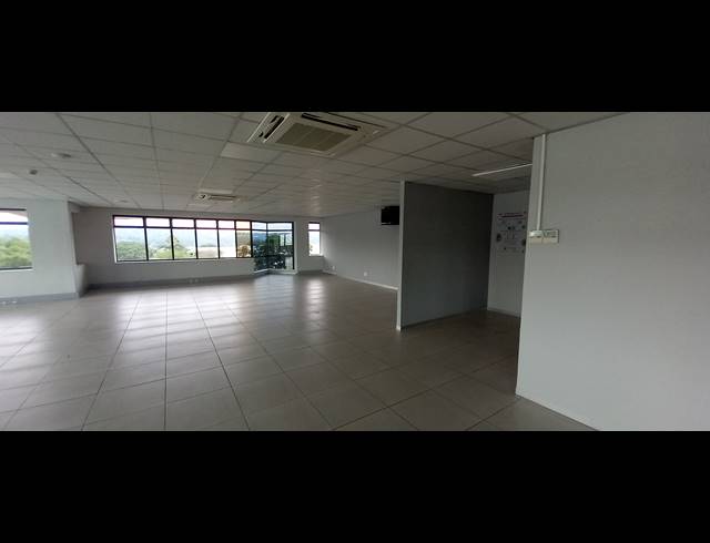 300M² OFFICE TO LET IN EDENBURG